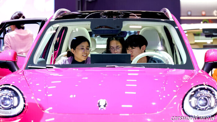 Первые покупатели автомобилей в Китае перевернули представление о том, какие автомобили они хотят | Carscoops